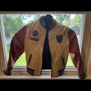 Ducati boys bomber jacket size 4/5